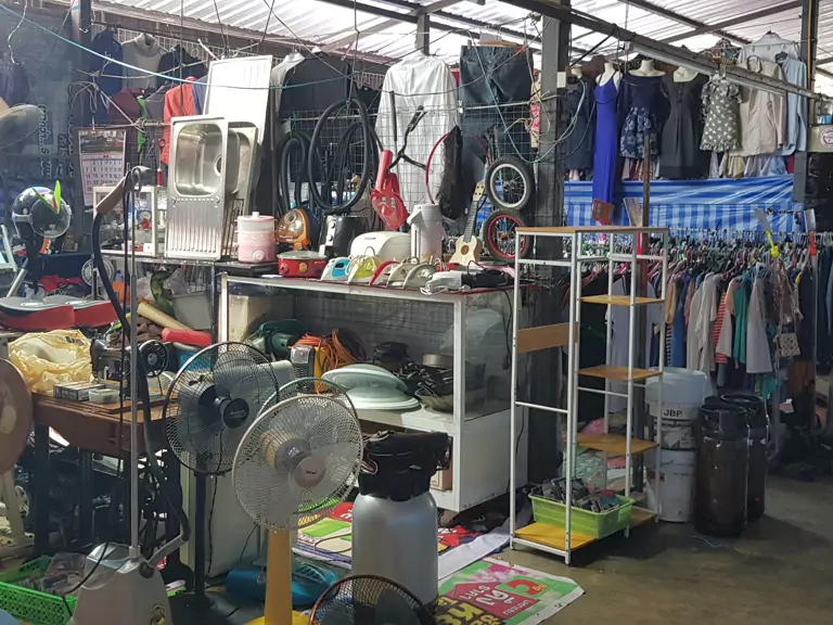 Chatuchak Phuket Market - Talat Yai