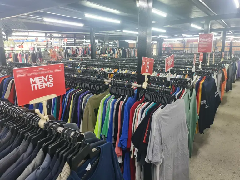 JBR Bundle @ Hulu Langat (clothes only) - Cheras