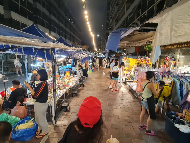 Khlong Thom Night Market - Bangkok