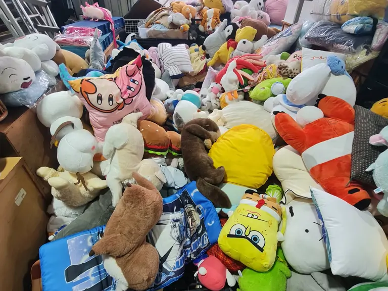 Sakura Japan Second Hand Market - Srinakarin 41 - Bangkok