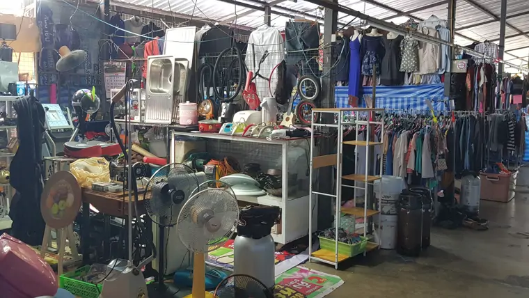 Chatuchak Phuket Market