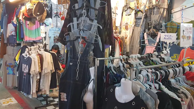 FNB Vintage - Wichit (3/6)
