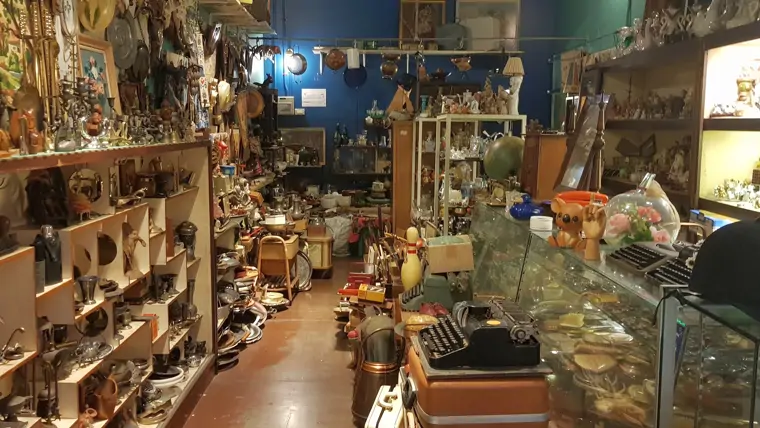Junk Garage