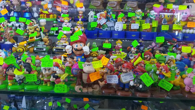 Mega Plaza Saphan Lek - Bangkok (11/24)