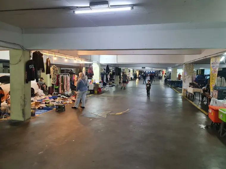 PJ Night Carboot Sale