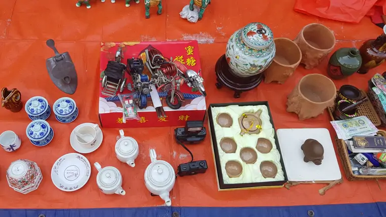 Sunday Morning Flea Market - Malacca City (3/3) Sunday Morning Flea Market - Malacca City (3/3)