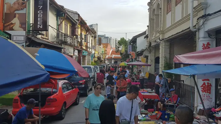 Sunday Morning Flea Market