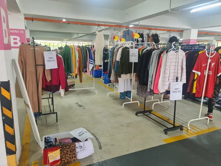 Walla! SS15 Carboot Sale